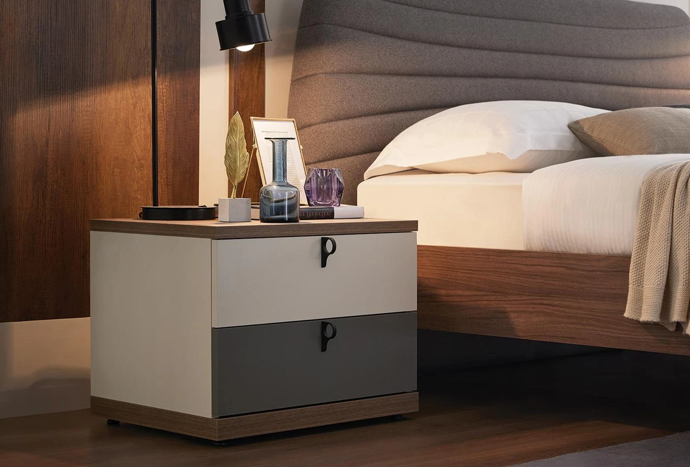 Нощно шкафче Cordell