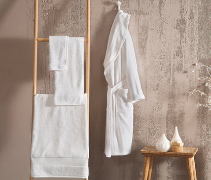 Хавлиена кърпа за баня Essentials - 90x150 см