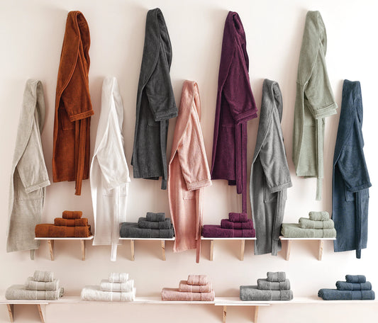 Халат за баня Essentials