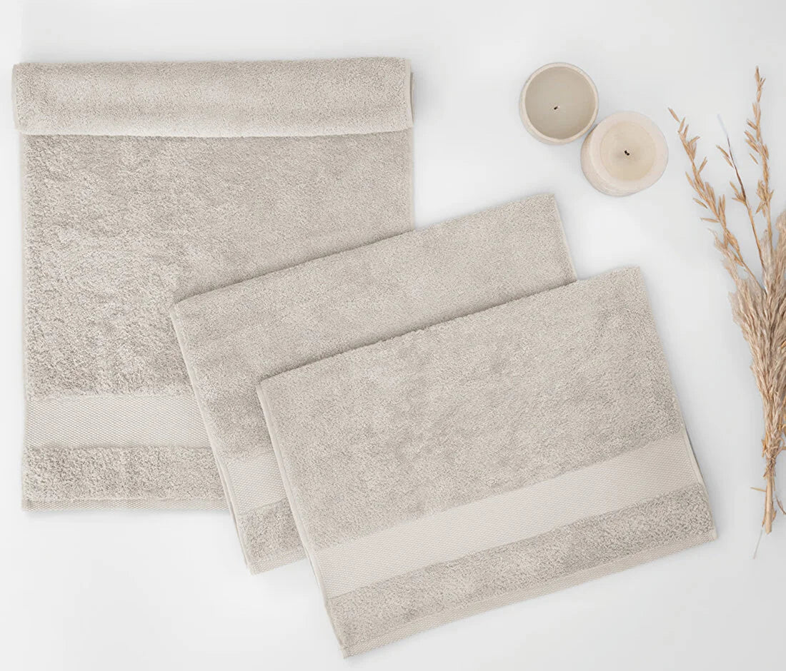 Хавлиена кърпа Essentials  - 50x90 см